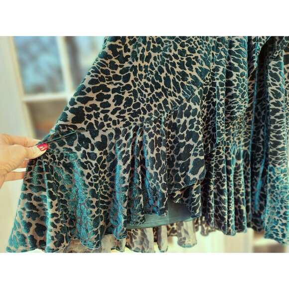 Calvin Klein Malachite Green Velvet Burnout Animal Print Faux Wrap Ruffle Dress - Picture 7 of 10